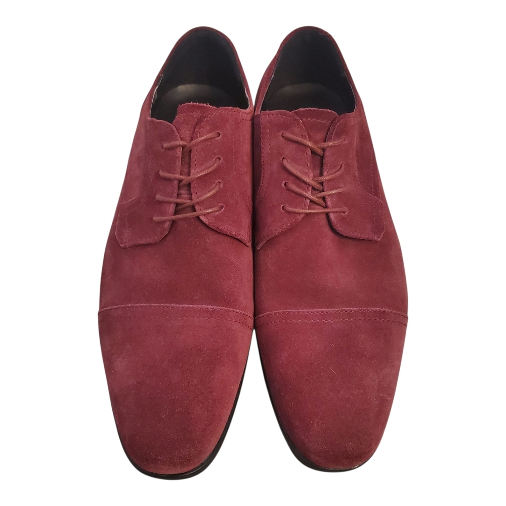SOLD - Kenneth Cole Reaction Deter-Min-Ed Burgundy Suede Oxfords (Size 7.5)